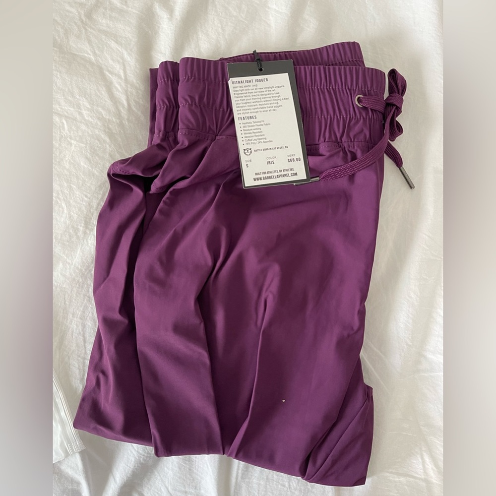 Barbell x Barbella Box Ultralight Jogger - Purple